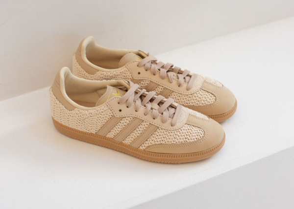 Adidas Samba OG Crochet Pack Sand Strata Outfit