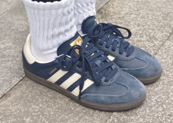 Adidas Samba OG Night Navy Gum Outfit