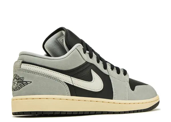 Jordan 1 Low Light Smoke Grey Off Noir Back