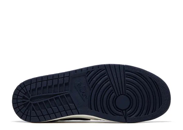 Jordan 1 Low OG Obsidian UNC Bottom