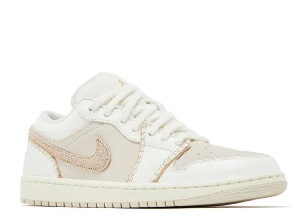 Jordan 1 Low SE Cozy Girl Front
