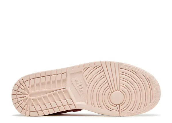 Jordan 1 Low Strawberry Milkshake Bottom