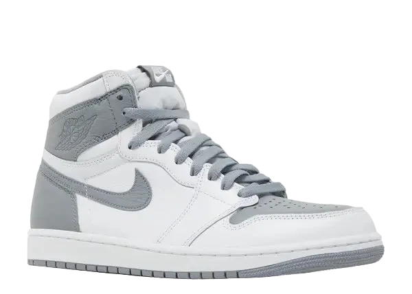Jordan 1 Retro High OG Stealth Front