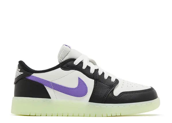 Jordan 1 Retro Low OG Black Raspberry (GS) Side