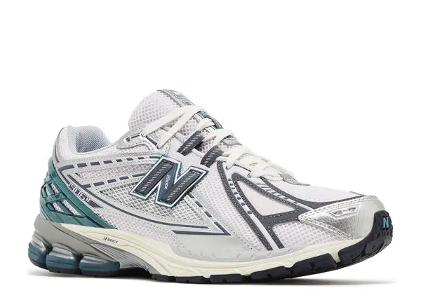 New Balance 1906R Granite Metallic Pink Front