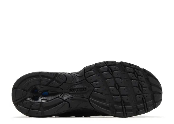 New Balance 530 Triple Black Leather Bottom