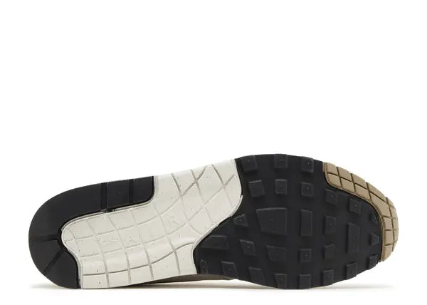 Nike Air Max 1 Essential Phantom Khaki Bottom