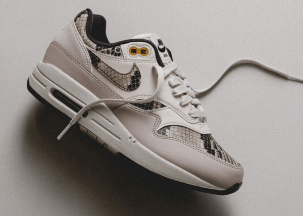 Nike Air Max 1 Snakeskin Light Orewood Brown Outfit