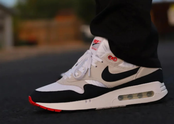 Nike Air Max 1 '86 Big Bubble Obsidian Outfit