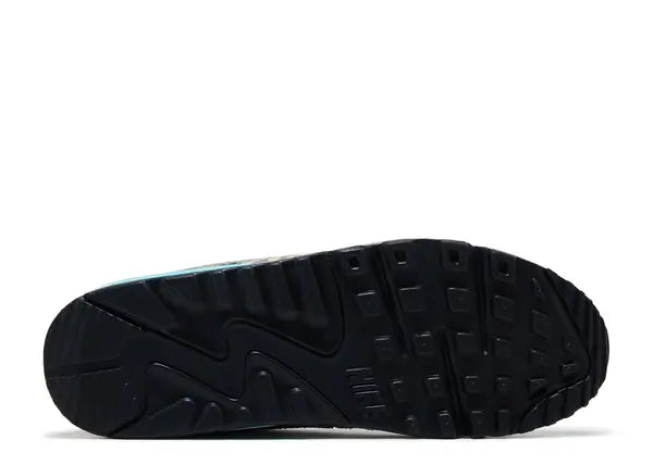 Nike Air Max 90 Premium Aurora Green Camo Bottom