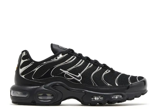 Nike Air Max Plus SE Black Chrome Side