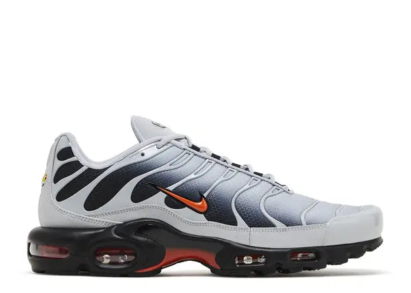 Nike Air Max Plus Wolf Grey Picante Red Side