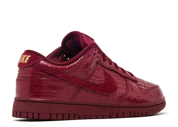Nike Dunk Low Crocodile Team Red Back