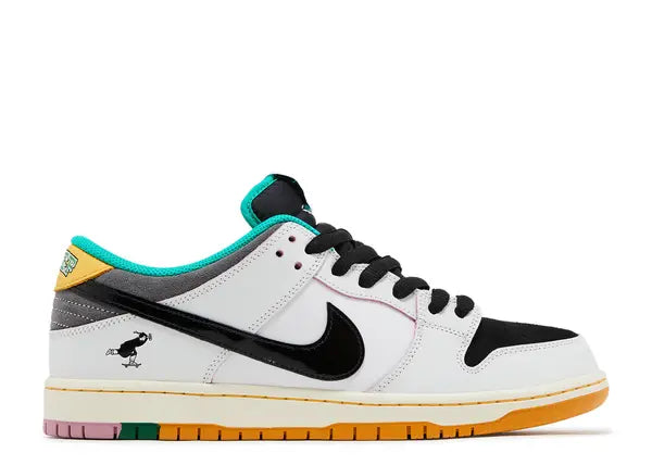 Nike SB Dunk Low CSEF Side