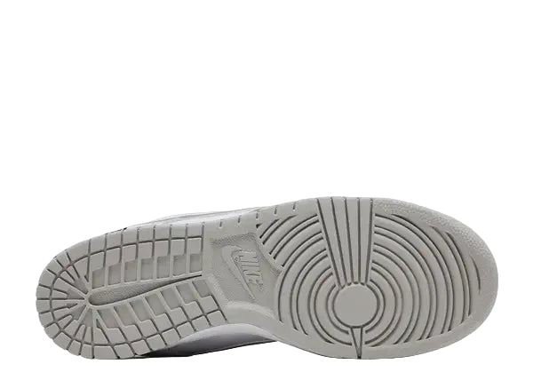 Nike SB Dunk Low Supreme White Metallic Silver Bottom