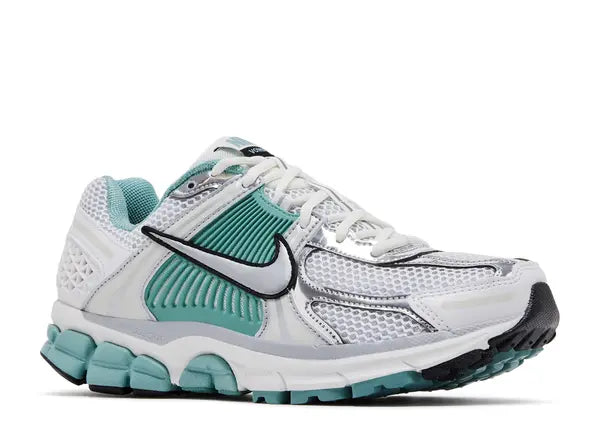 Nike Zoom Vomero 5 Cannon Front