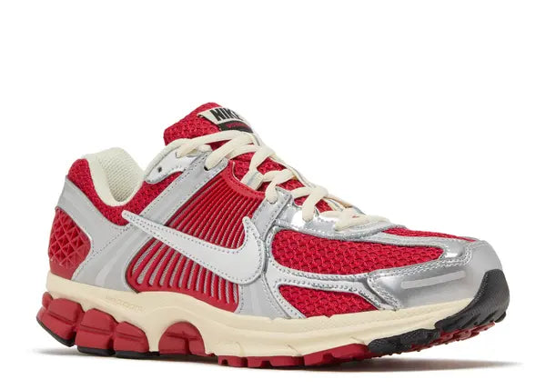 Nike Zoom Vomero 5 Gym Red Chrome Front