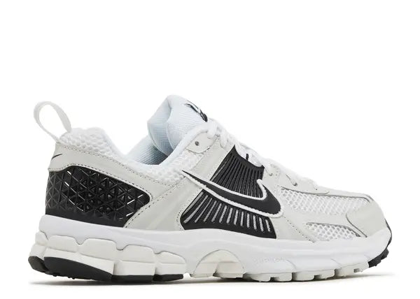 Nike Zoom Vomero 5 Metallic Platinum Black (GS) Back