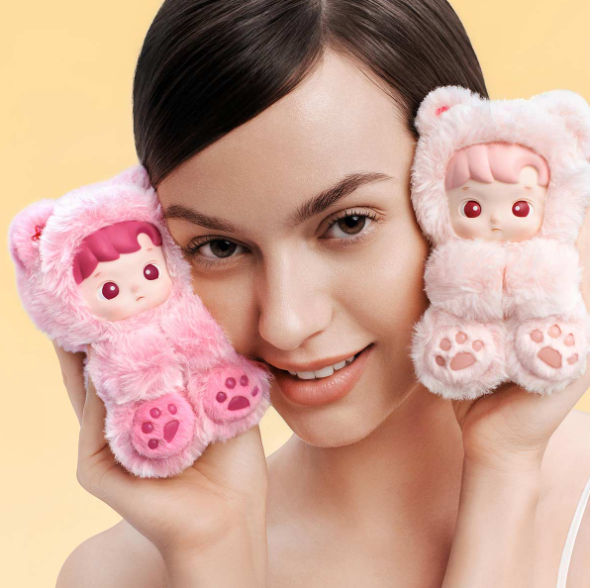 Pop Mart HACIPUPU Gummy Bear Case (6 Blind Box)