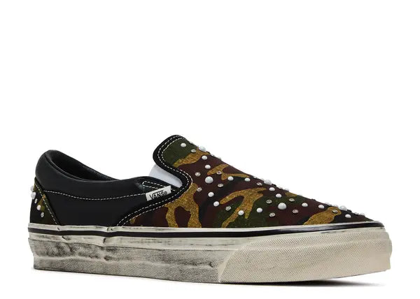 Vans LX Classic Slip-On 98 Pearlized Pack Camo Black Front