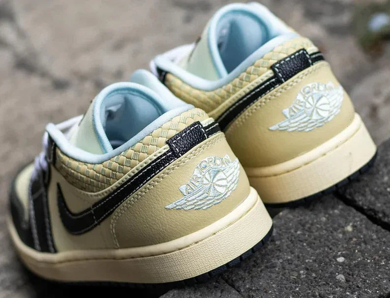 Jordan 1 Low SE Coconut Milk Black Muslin Outfit