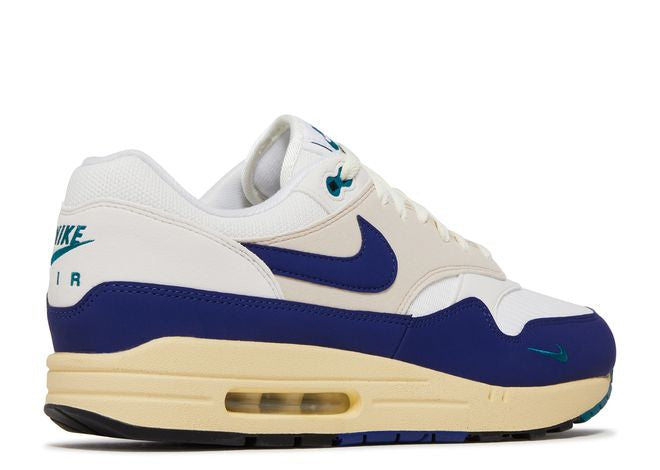 Nike Air Max 1 Athletic Department Tiefes Königsblau
