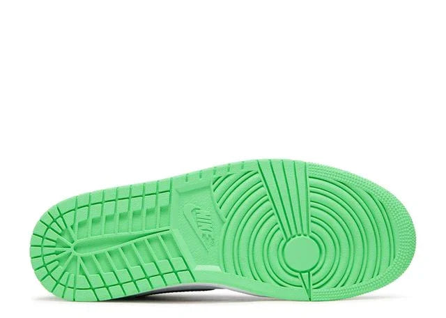 Jordan 1 Retro High OG Green Glow Bottom