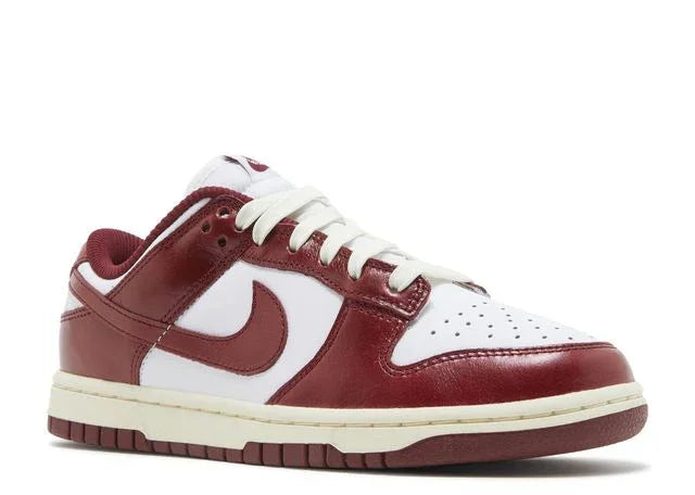 Nike Dunk Low PRM Vintage Team Red Front