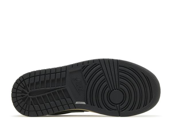 Jordan 1 Low Jade Smoke Bottom