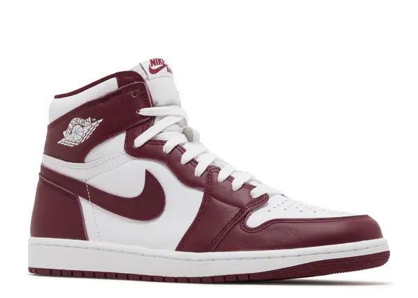 Jordan 1 Retro High OG Artisanal Team Red Front