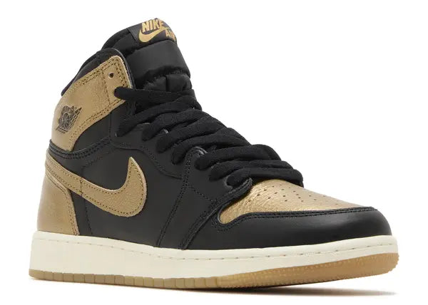 Jordan 1 Retro High OG Black Metallic Gold (GS) Front