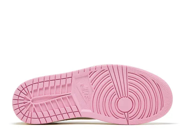 Jordan 1 Retro Low OG SP Travis Scott Shy Pink Bottom