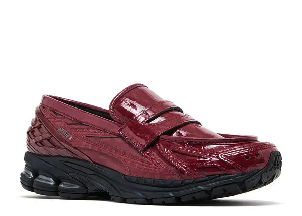 New Balance 1906L Red Croc Front