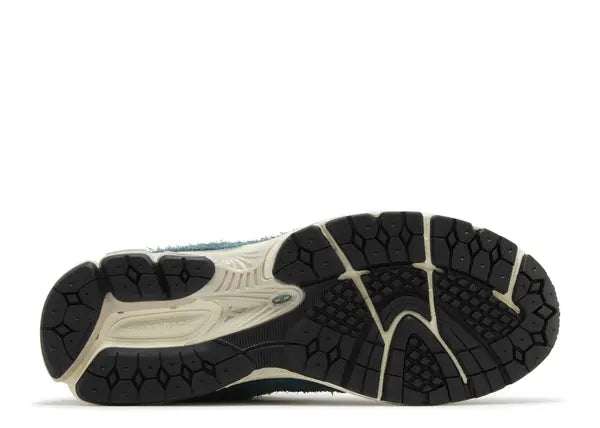 New Balance 2002R New Spruce Magnet Bottom
