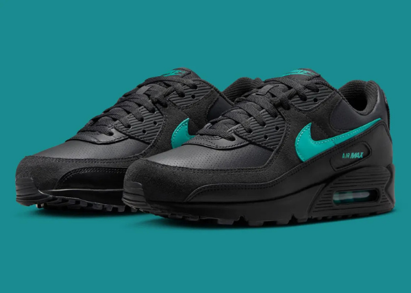 Nike Air Max 90 Black Clear Jade Outfit