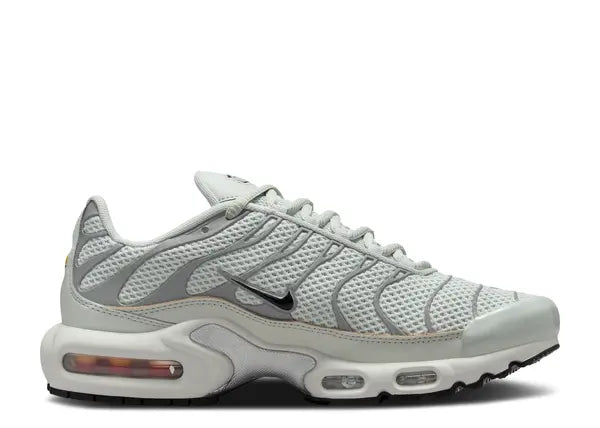 Nike Air Max Plus Light Silver Side