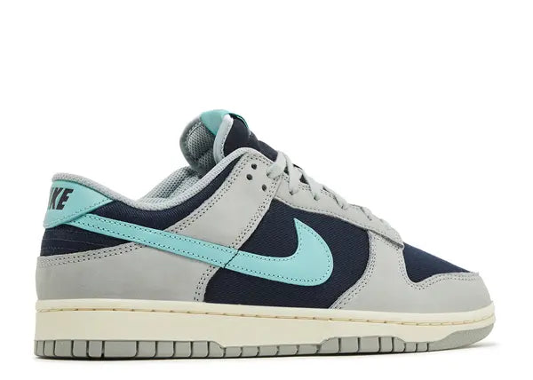 Nike Dunk Low Retro Premium Light Pumice Green Frost Back