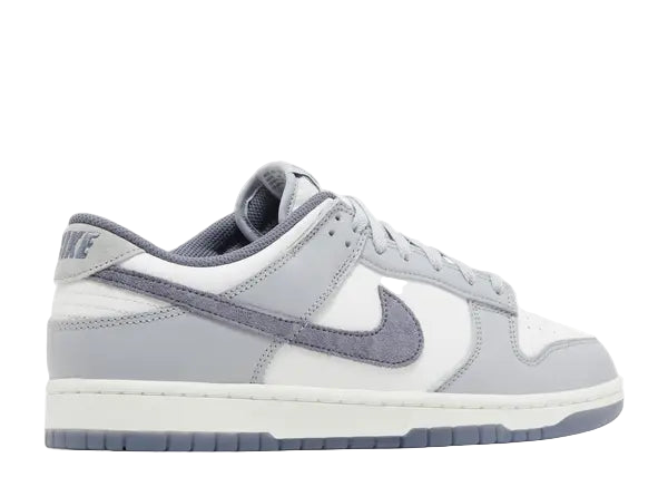 Nike Dunk Low SE Light Carbon Back