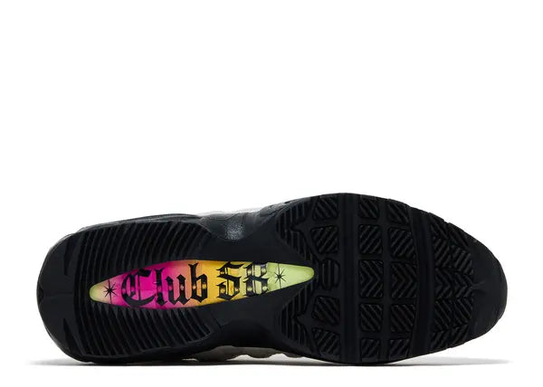 Nike SB Air Max 95 World Cup Pack Sail Bottom