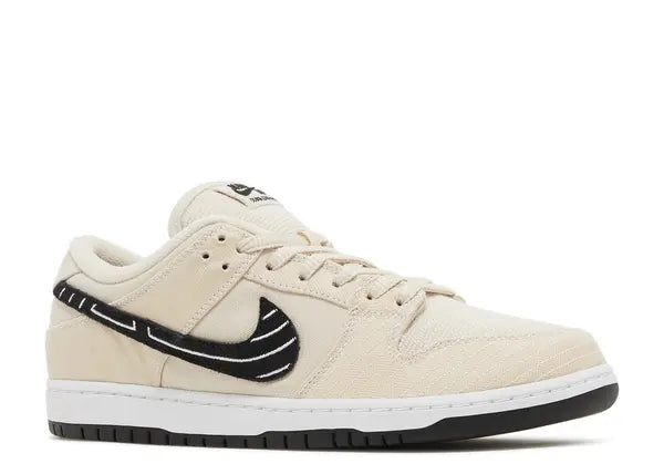 Nike SB Dunk Low Albino & Preto Front