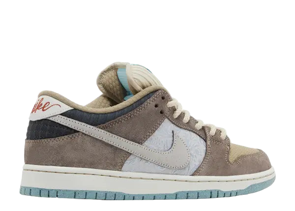 Nike SB Dunk Low Big Money Savings Back