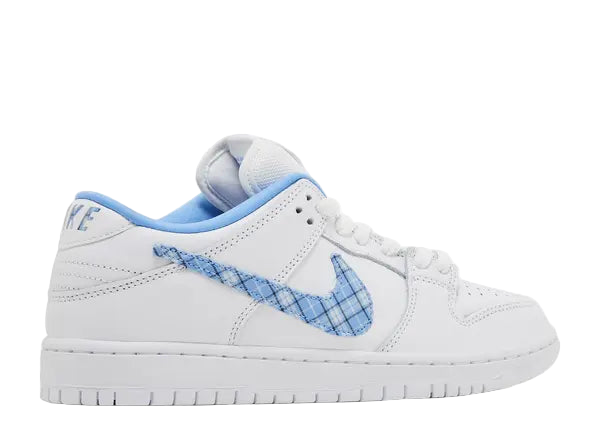 Nike SB Dunk Low Nicole Hause Back
