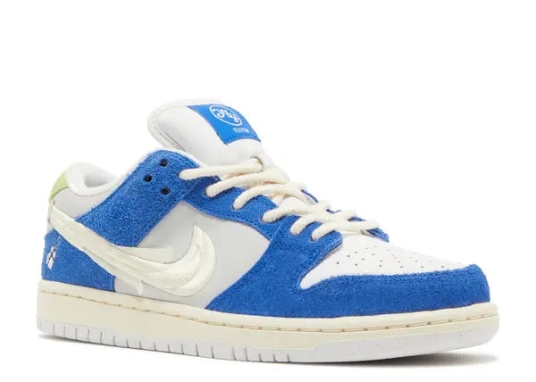 Nike SB Dunk Low Pro Fly Streetwear Gardenia Front