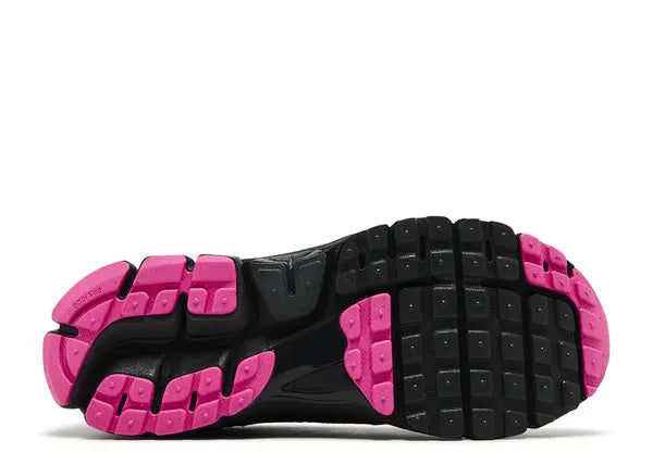 Nike Zoom Vomero 5 Black Pink Blast Bottom