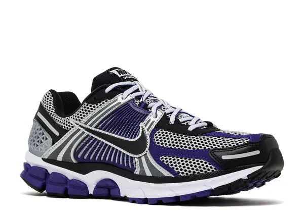 Nike Zoom Vomero 5 Metallic Silver Court Purple Front