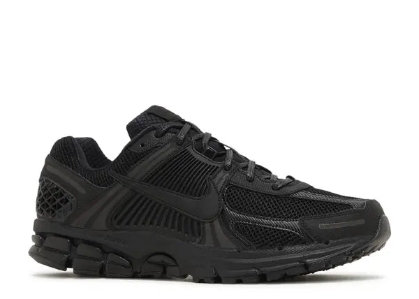 Nike Zoom Vomero 5 Triple Black Front