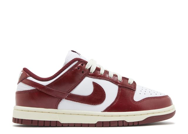 Nike Dunk Low PRM Vintage Team Red Side